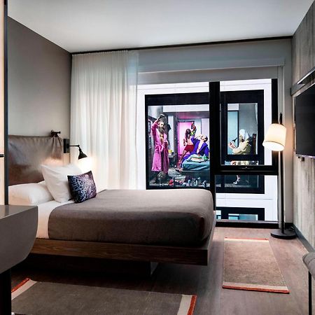 Moxy Chicago Downtown Hotel Екстериор снимка
