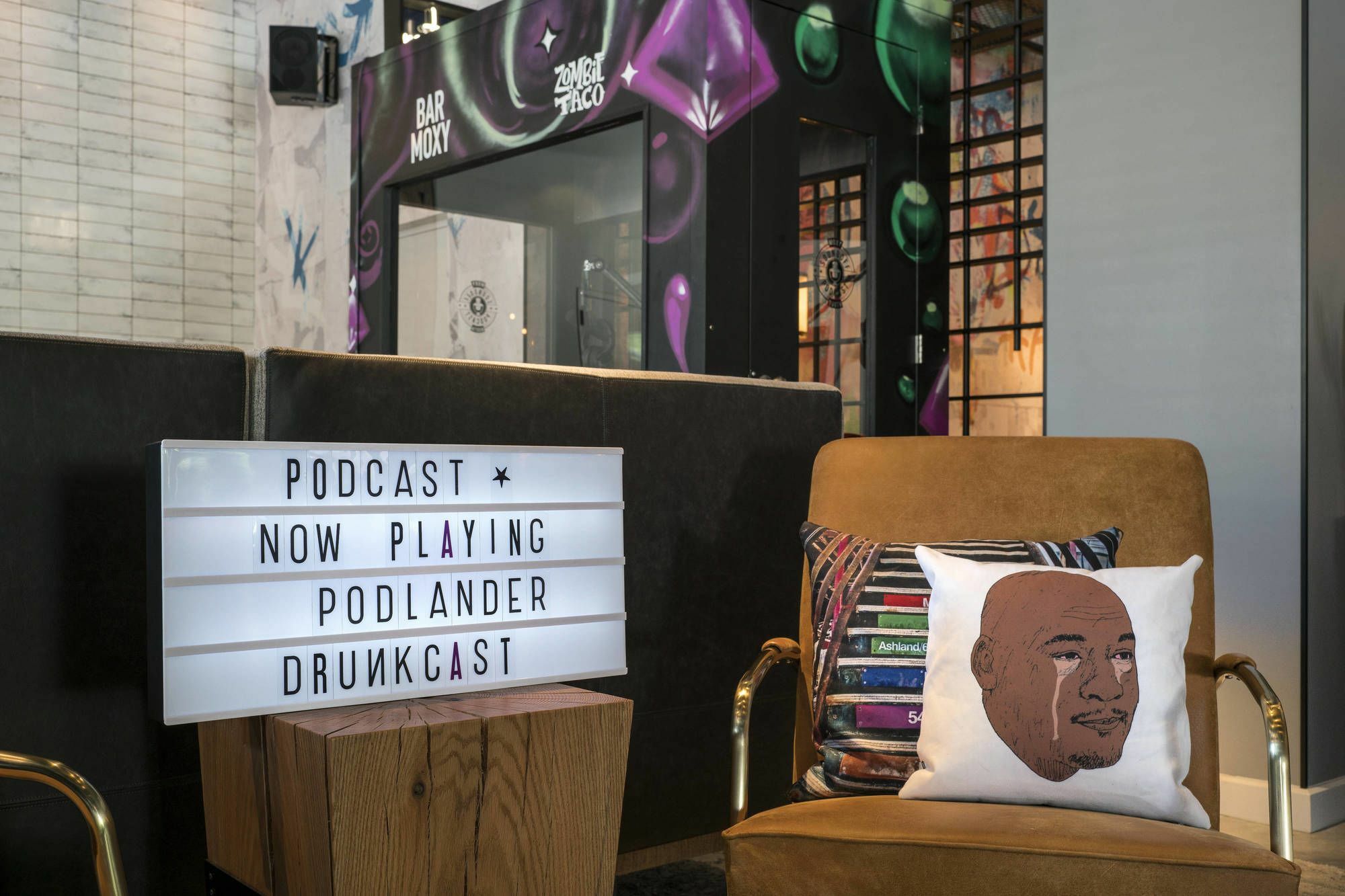 Moxy Chicago Downtown Hotel Екстериор снимка