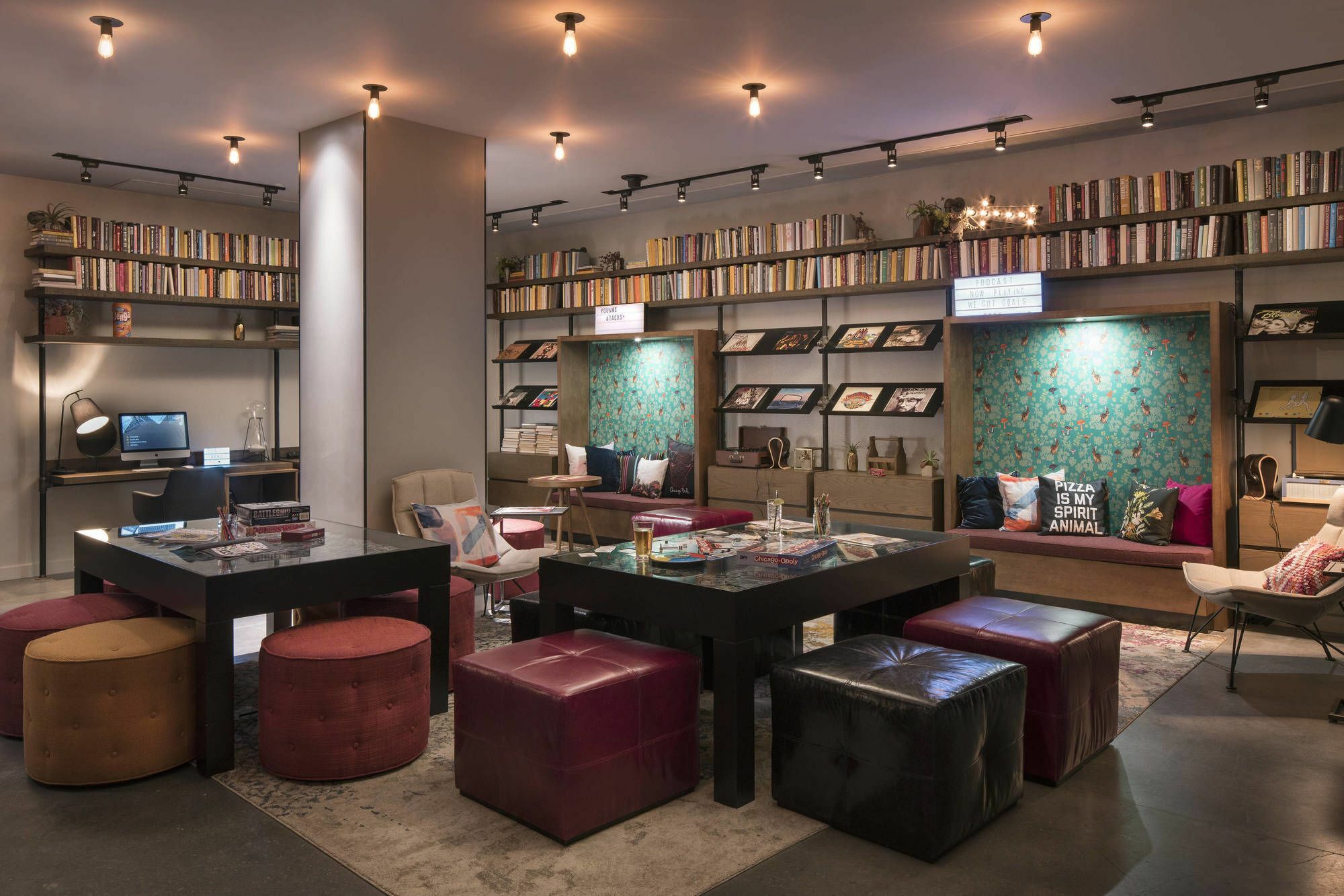 Moxy Chicago Downtown Hotel Екстериор снимка