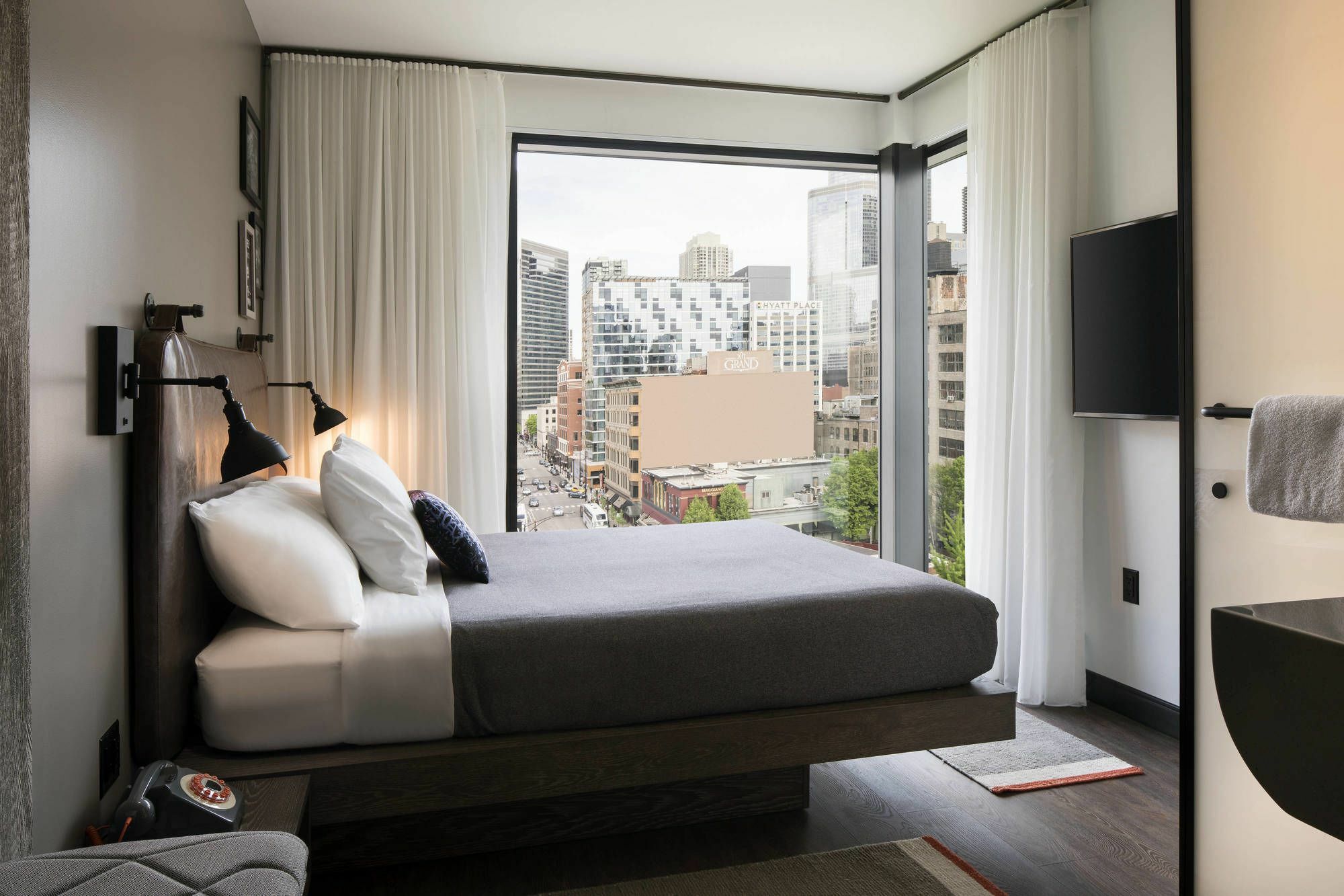Moxy Chicago Downtown Hotel Екстериор снимка