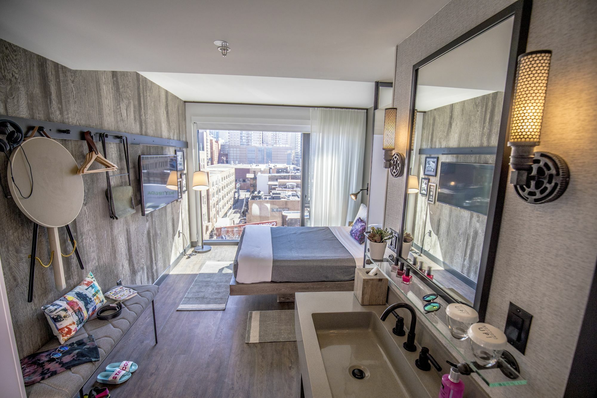 Moxy Chicago Downtown Hotel Екстериор снимка
